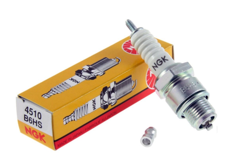 Zündkerze passend an alle AS Mäher mit 2-Takt Motor G00104014 NGK mit richtig passendem Wärmewert