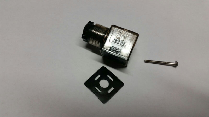 Hydraulik Umschaltventil Ventil 6/2 Wege 12 Volt 3/8" 50 l/min Wechselventil Rotator Zange Holzgreifer Frontlader Magnetventil Wegeventil