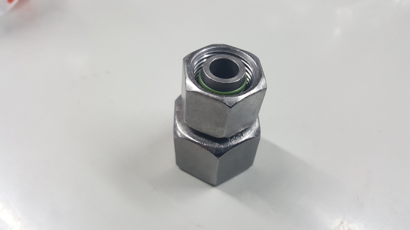 GZR 15/12L Gerade Reduzierverschraubung mit DKOL Dichtkegel 12L auf 15L