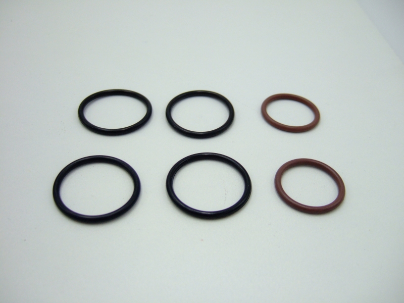 O-Ringsatz für die Flanschung von 3 Ventilen 6/2 Wege zu 10/4 Wege