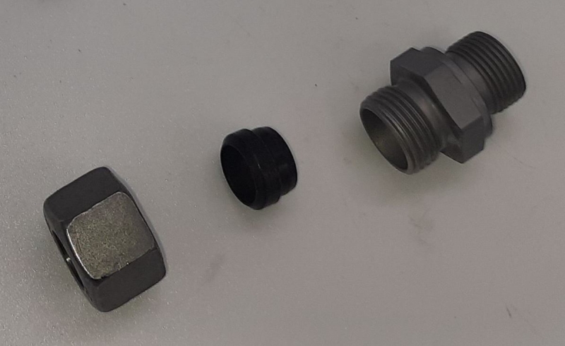 Gerade Einschraubverschraubung GE12LR Ø M18 x 1,5mm Doppelnippel 12L auf 3/8" mit Schneidring und Überwurfmutter