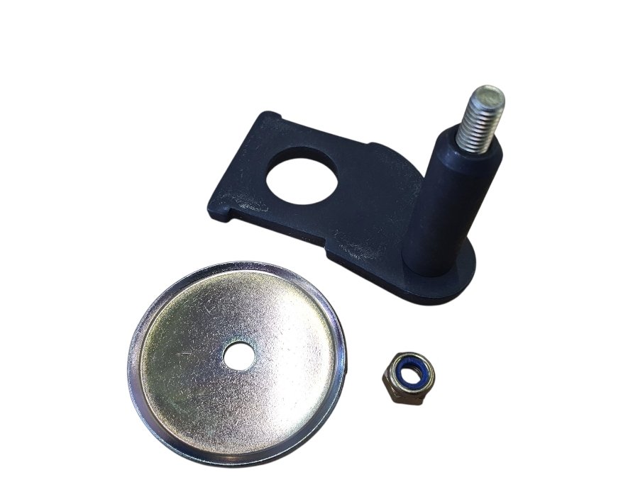 SABO Achsschenkel kompl. hinten rechts SABO 52 Modelle zb. 52-152, 52-190 Turbo Star, 52 Economy, 52/4 usw.