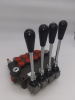 Hydraulik Handsteuerventil Steuergerät 80L/Min 4-Fach 4x doppelwirkend mit Druckweiterführungsbuchse